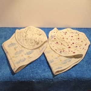 Pair of Harry Potter burp cloths